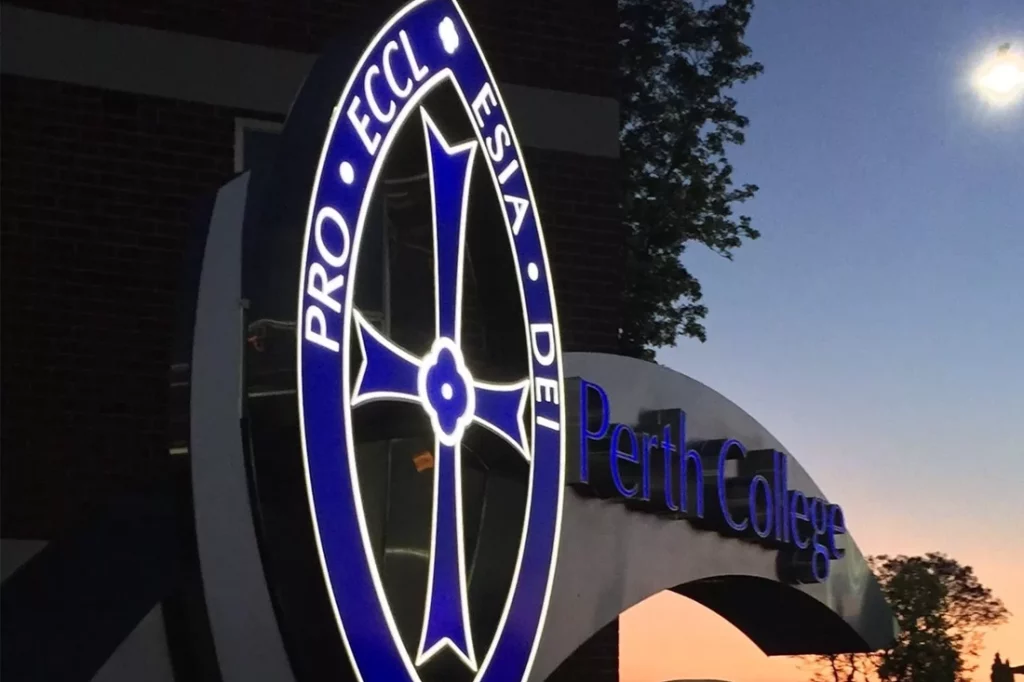 Metal Signs Perth, Metal Illuminated Sign, Entrance Statement, Custom Signs Perth