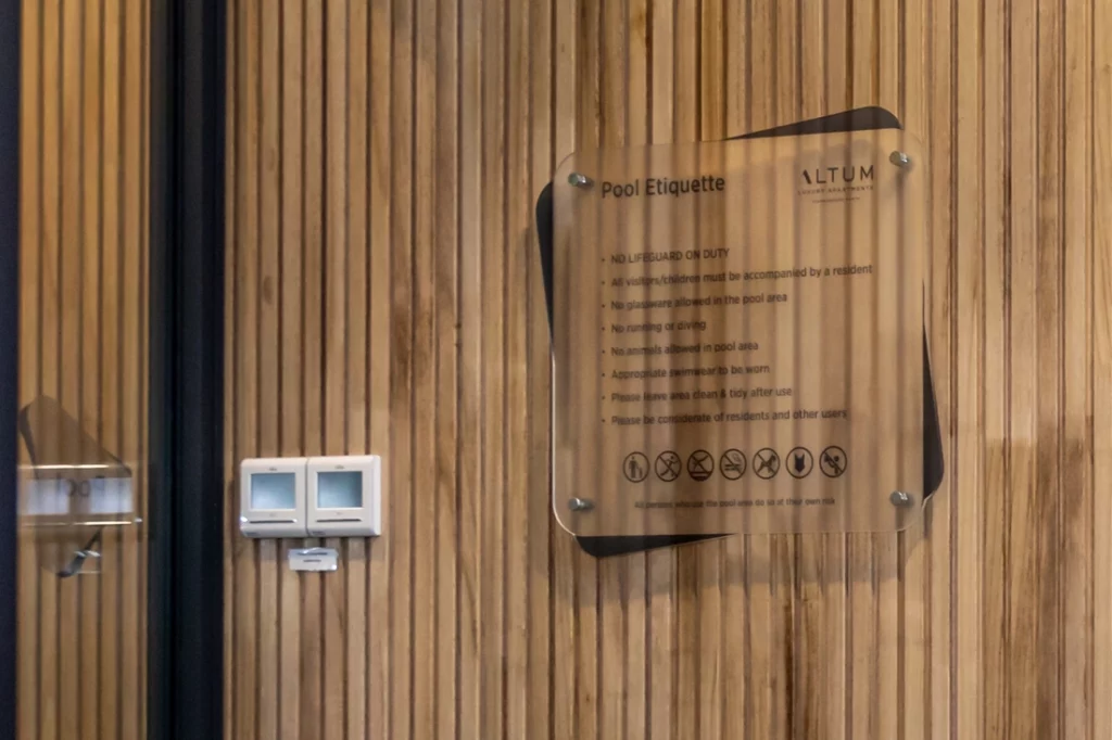 Gym Signage, Directional Gym Signage, Pool Signage, Directional Apartment Signage