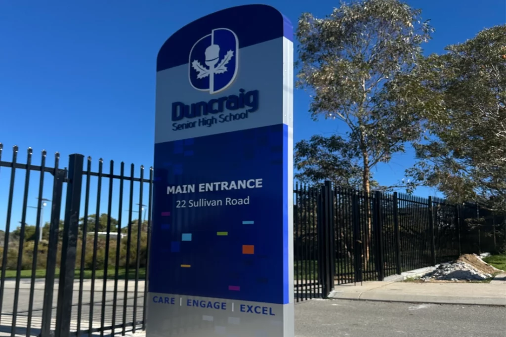School Signage, Pylon Signs, Monolith Signage, entrance signage, custom statements