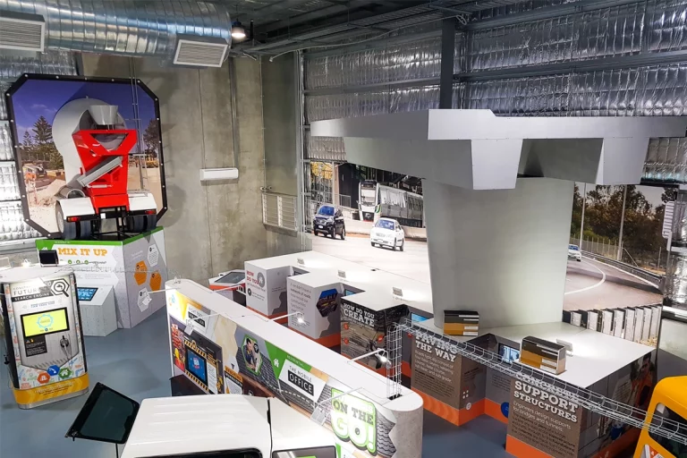 Fully Custom Display Fit out, Large Scale Fit Out, Large Scale Custom Display Project