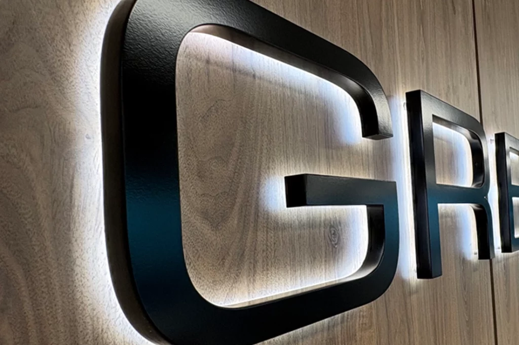 Illuminated Signage for offices, Led signs for offices